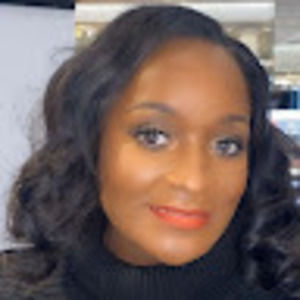 Meet your Posher, Cynthia